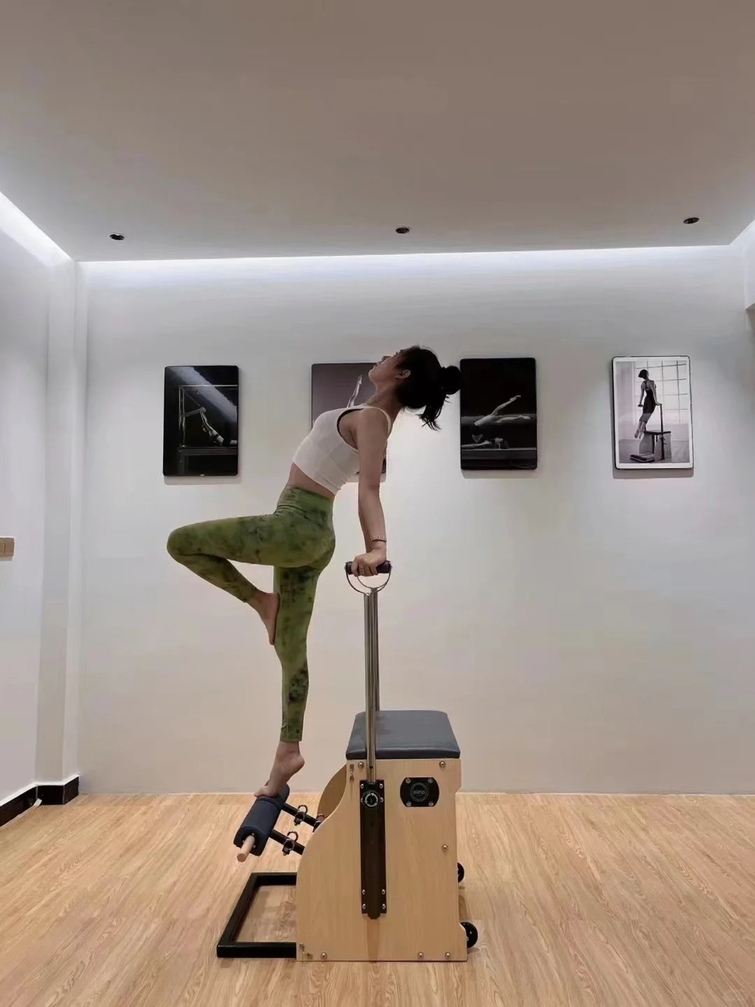 Pilates Factory Duże Urządzeni – Yoga Fitness Factory recenzja i cena